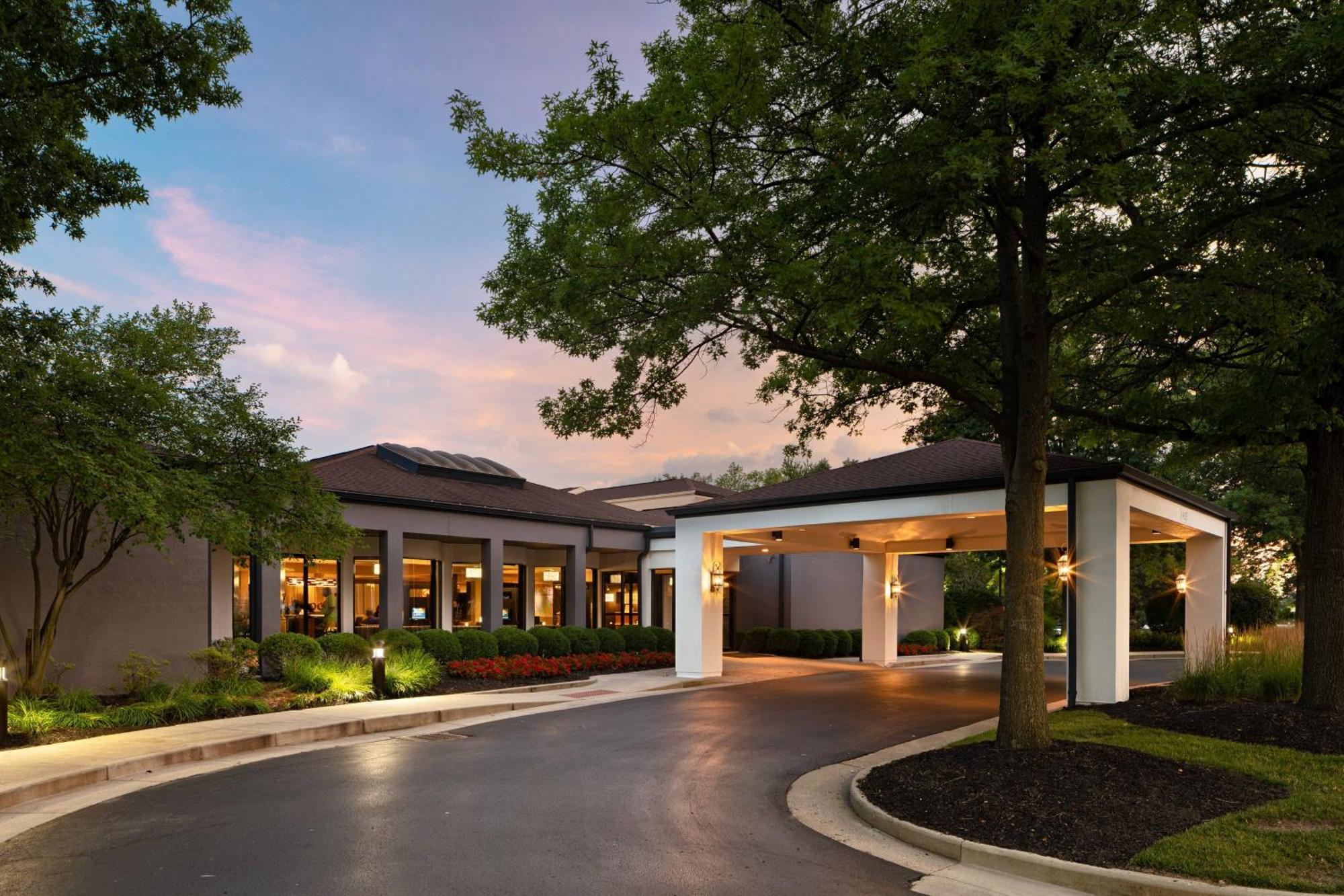 Courtyard Cincinnati Blue Ash Exterior foto